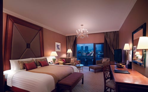 Krungthep Deluxe with Balcony